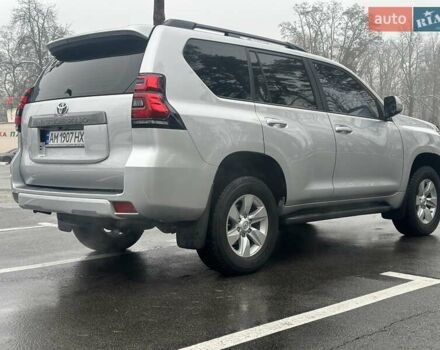 Серый Тойота Ленд Крузер Прадо, объемом двигателя 3.96 л и пробегом 123 тыс. км за 33500 $, фото 5 на Automoto.ua
