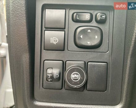 Серый Тойота Ленд Крузер Прадо, объемом двигателя 3.96 л и пробегом 110 тыс. км за 35900 $, фото 8 на Automoto.ua
