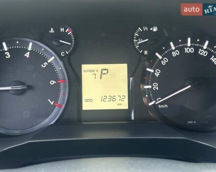 Серый Тойота Ленд Крузер Прадо, объемом двигателя 3.96 л и пробегом 123 тыс. км за 33500 $, фото 9 на Automoto.ua