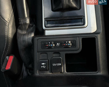 Серый Тойота Ленд Крузер Прадо, объемом двигателя 2.8 л и пробегом 174 тыс. км за 39000 $, фото 18 на Automoto.ua