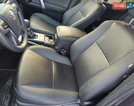 Сірий Тойота Ленд Крузер Прадо, об'ємом двигуна 2.69 л та пробігом 114 тис. км за 29900 $, фото 19 на Automoto.ua