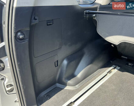 Сірий Тойота Ленд Крузер Прадо, об'ємом двигуна 4 л та пробігом 118 тис. км за 37500 $, фото 18 на Automoto.ua