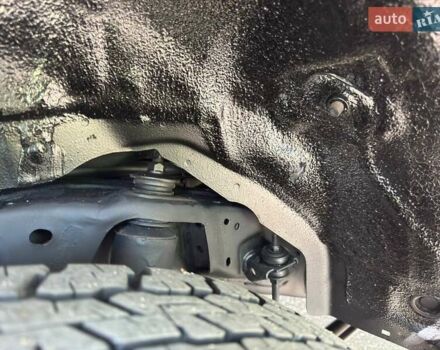 Сірий Тойота Ленд Крузер Прадо, об'ємом двигуна 4 л та пробігом 129 тис. км за 39980 $, фото 37 на Automoto.ua