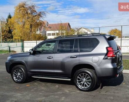 Сірий Тойота Ленд Крузер Прадо, об'ємом двигуна 2.69 л та пробігом 114 тис. км за 29900 $, фото 1 на Automoto.ua