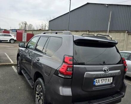 Серый Тойота Ленд Крузер Прадо, объемом двигателя 2.7 л и пробегом 171 тыс. км за 29500 $, фото 7 на Automoto.ua