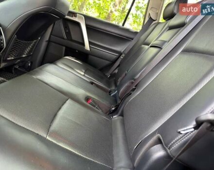 Сірий Тойота Ленд Крузер Прадо, об'ємом двигуна 4 л та пробігом 129 тис. км за 39980 $, фото 55 на Automoto.ua