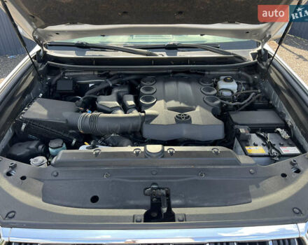 Сірий Тойота Ленд Крузер Прадо, об'ємом двигуна 4 л та пробігом 118 тис. км за 37500 $, фото 10 на Automoto.ua