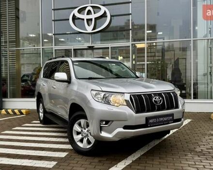 Сірий Тойота Ленд Крузер Прадо, об'ємом двигуна 2.75 л та пробігом 58 тис. км за 38252 $, фото 7 на Automoto.ua
