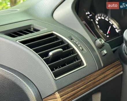 Сірий Тойота Ленд Крузер Прадо, об'ємом двигуна 4 л та пробігом 129 тис. км за 39980 $, фото 49 на Automoto.ua