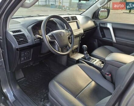 Сірий Тойота Ленд Крузер Прадо, об'ємом двигуна 2.69 л та пробігом 114 тис. км за 29900 $, фото 11 на Automoto.ua