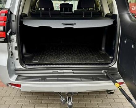 Сірий Тойота Ленд Крузер Прадо, об'ємом двигуна 2.75 л та пробігом 58 тис. км за 38252 $, фото 10 на Automoto.ua