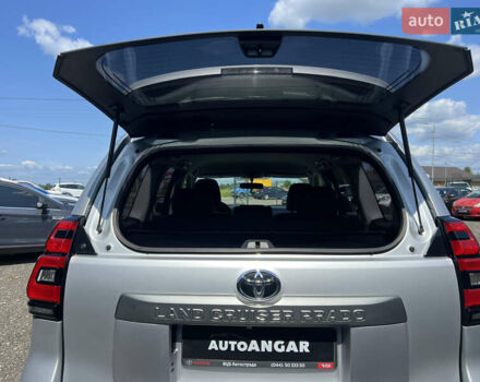 Сірий Тойота Ленд Крузер Прадо, об'ємом двигуна 4 л та пробігом 118 тис. км за 37500 $, фото 21 на Automoto.ua
