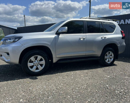 Сірий Тойота Ленд Крузер Прадо, об'ємом двигуна 4 л та пробігом 118 тис. км за 37500 $, фото 6 на Automoto.ua