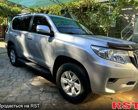 Серый Тойота Ленд Крузер Прадо, объемом двигателя 2.8 л и пробегом 190 тыс. км за 35000 $, фото 6 на Automoto.ua