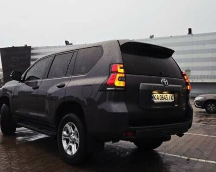 Сірий Тойота Ленд Крузер Прадо, об'ємом двигуна 2.69 л та пробігом 120 тис. км за 27790 $, фото 3 на Automoto.ua