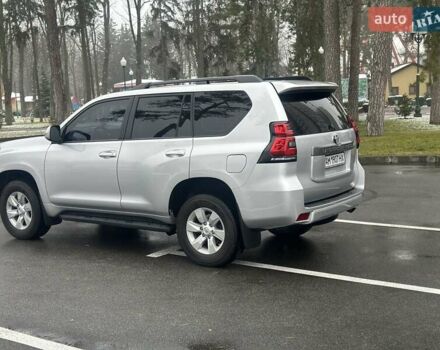 Серый Тойота Ленд Крузер Прадо, объемом двигателя 3.96 л и пробегом 123 тыс. км за 33500 $, фото 3 на Automoto.ua