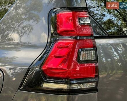 Сірий Тойота Ленд Крузер Прадо, об'ємом двигуна 4 л та пробігом 129 тис. км за 39980 $, фото 19 на Automoto.ua