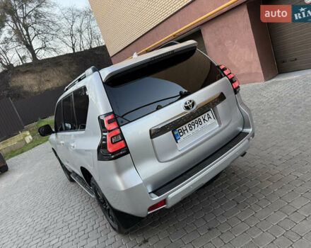 Серый Тойота Ленд Крузер Прадо, объемом двигателя 4 л и пробегом 91 тыс. км за 43500 $, фото 26 на Automoto.ua