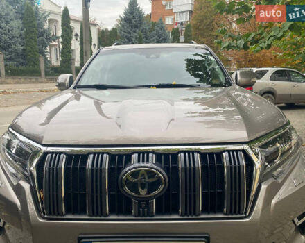 Серый Тойота Ленд Крузер Прадо, объемом двигателя 3.96 л и пробегом 60 тыс. км за 45000 $, фото 13 на Automoto.ua