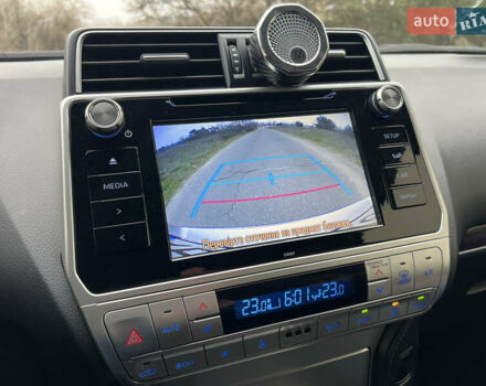 Серый Тойота Ленд Крузер Прадо, объемом двигателя 3.96 л и пробегом 64 тыс. км за 42900 $, фото 17 на Automoto.ua