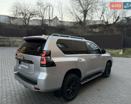 Серый Тойота Ленд Крузер Прадо, объемом двигателя 4 л и пробегом 91 тыс. км за 43500 $, фото 12 на Automoto.ua