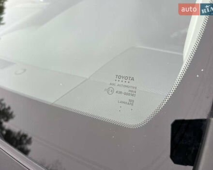 Серый Тойота Ленд Крузер Прадо, объемом двигателя 3.96 л и пробегом 64 тыс. км за 42900 $, фото 30 на Automoto.ua