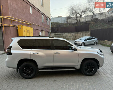 Серый Тойота Ленд Крузер Прадо, объемом двигателя 4 л и пробегом 91 тыс. км за 43500 $, фото 15 на Automoto.ua