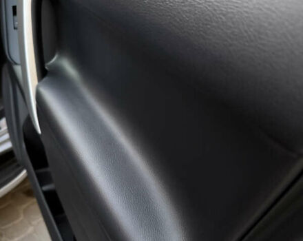 Серый Тойота Ленд Крузер Прадо, объемом двигателя 4 л и пробегом 91 тыс. км за 43500 $, фото 104 на Automoto.ua