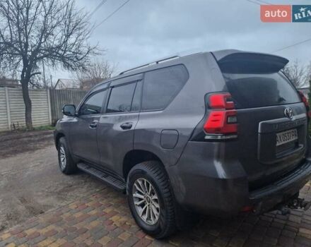 Серый Тойота Ленд Крузер Прадо, объемом двигателя 2.8 л и пробегом 260 тыс. км за 39800 $, фото 10 на Automoto.ua