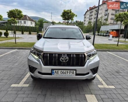 Серый Тойота Ленд Крузер Прадо, объемом двигателя 3.96 л и пробегом 25 тыс. км за 48500 $, фото 5 на Automoto.ua