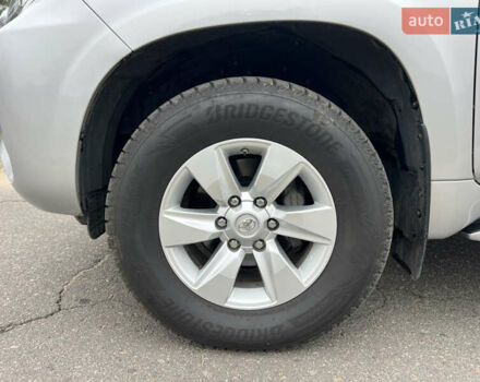 Серый Тойота Ленд Крузер Прадо, объемом двигателя 3.96 л и пробегом 64 тыс. км за 42900 $, фото 23 на Automoto.ua