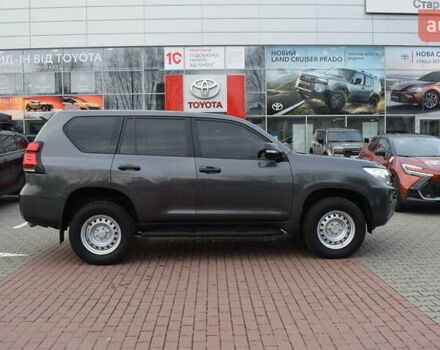 Серый Тойота Ленд Крузер Прадо, объемом двигателя 2.76 л и пробегом 92 тыс. км за 38300 $, фото 15 на Automoto.ua