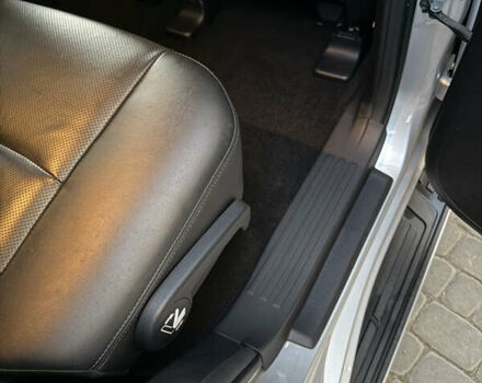 Серый Тойота Ленд Крузер Прадо, объемом двигателя 4 л и пробегом 91 тыс. км за 43500 $, фото 99 на Automoto.ua