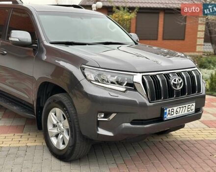 Серый Тойота Ленд Крузер Прадо, объемом двигателя 2.76 л и пробегом 134 тыс. км за 40500 $, фото 9 на Automoto.ua