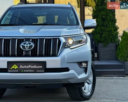 Тойота Ленд Крузер Прадо 2020 в Киеве на Automoto.ua Серый Тойота Ленд Крузер Прадо, объемом двигателя 2.76 л и пробегом 28 тыс. км за 43499 $, фото 6 на Automoto.ua