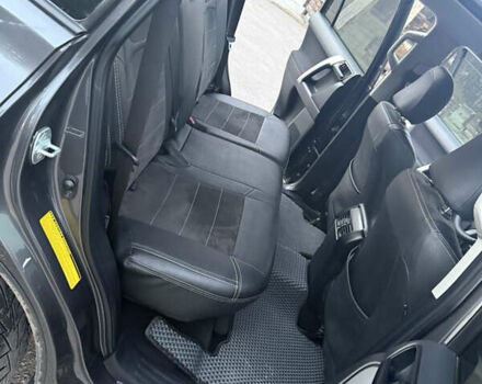 Сірий Тойота Ленд Крузер Прадо, об'ємом двигуна 2.8 л та пробігом 261 тис. км за 37999 $, фото 14 на Automoto.ua