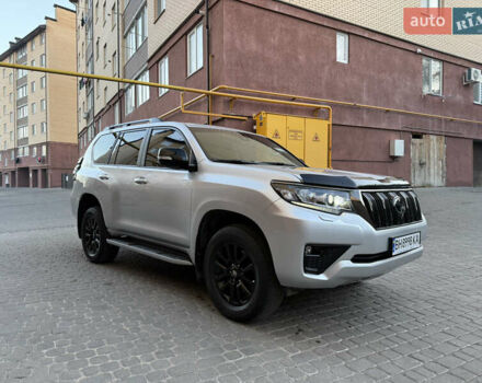 Серый Тойота Ленд Крузер Прадо, объемом двигателя 4 л и пробегом 91 тыс. км за 43500 $, фото 19 на Automoto.ua