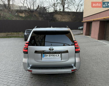 Серый Тойота Ленд Крузер Прадо, объемом двигателя 4 л и пробегом 91 тыс. км за 43500 $, фото 10 на Automoto.ua