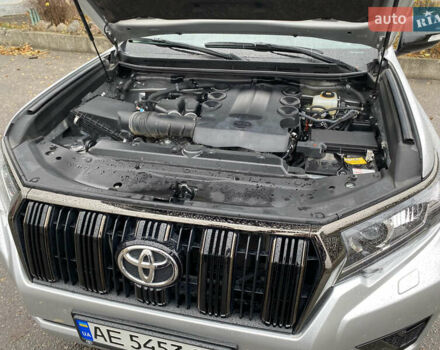 Серый Тойота Ленд Крузер Прадо, объемом двигателя 3.96 л и пробегом 56 тыс. км за 44500 $, фото 19 на Automoto.ua