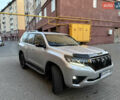 Серый Тойота Ленд Крузер Прадо, объемом двигателя 4 л и пробегом 91 тыс. км за 43500 $, фото 115 на Automoto.ua