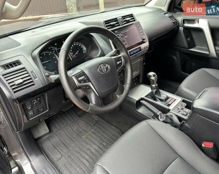 Серый Тойота Ленд Крузер Прадо, объемом двигателя 2.76 л и пробегом 134 тыс. км за 40500 $, фото 21 на Automoto.ua