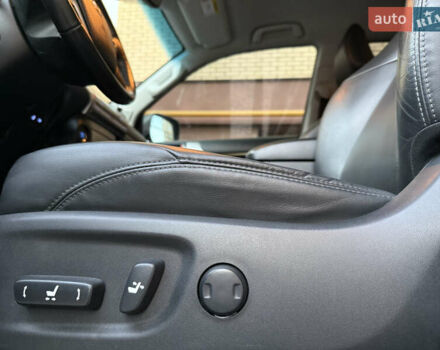 Серый Тойота Ленд Крузер Прадо, объемом двигателя 4 л и пробегом 91 тыс. км за 43500 $, фото 70 на Automoto.ua