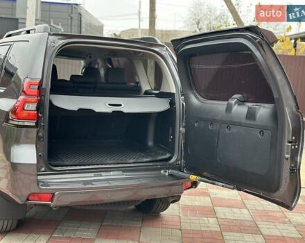 Серый Тойота Ленд Крузер Прадо, объемом двигателя 2.76 л и пробегом 134 тыс. км за 40500 $, фото 20 на Automoto.ua