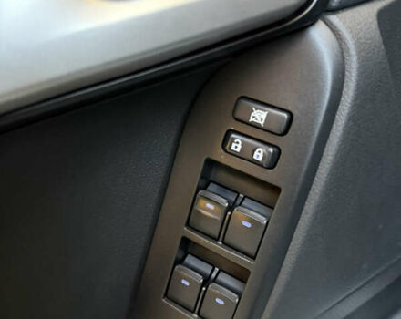 Серый Тойота Ленд Крузер Прадо, объемом двигателя 4 л и пробегом 91 тыс. км за 43500 $, фото 67 на Automoto.ua