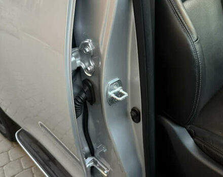 Серый Тойота Ленд Крузер Прадо, объемом двигателя 4 л и пробегом 91 тыс. км за 43500 $, фото 109 на Automoto.ua