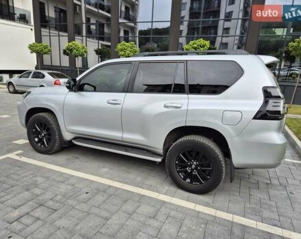 Серый Тойота Ленд Крузер Прадо, объемом двигателя 3.96 л и пробегом 25 тыс. км за 49500 $, фото 1 на Automoto.ua