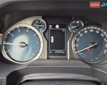 Серый Тойота Ленд Крузер Прадо, объемом двигателя 3.96 л и пробегом 25 тыс. км за 48500 $, фото 11 на Automoto.ua