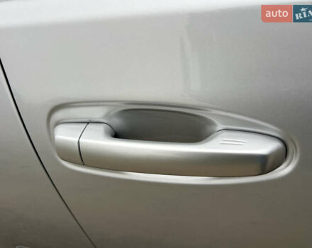 Серый Тойота Ленд Крузер Прадо, объемом двигателя 3.96 л и пробегом 64 тыс. км за 42900 $, фото 25 на Automoto.ua