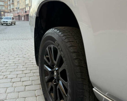 Серый Тойота Ленд Крузер Прадо, объемом двигателя 4 л и пробегом 91 тыс. км за 43500 $, фото 35 на Automoto.ua