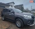Серый Тойота Ленд Крузер Прадо, объемом двигателя 2.8 л и пробегом 260 тыс. км за 39800 $, фото 5 на Automoto.ua